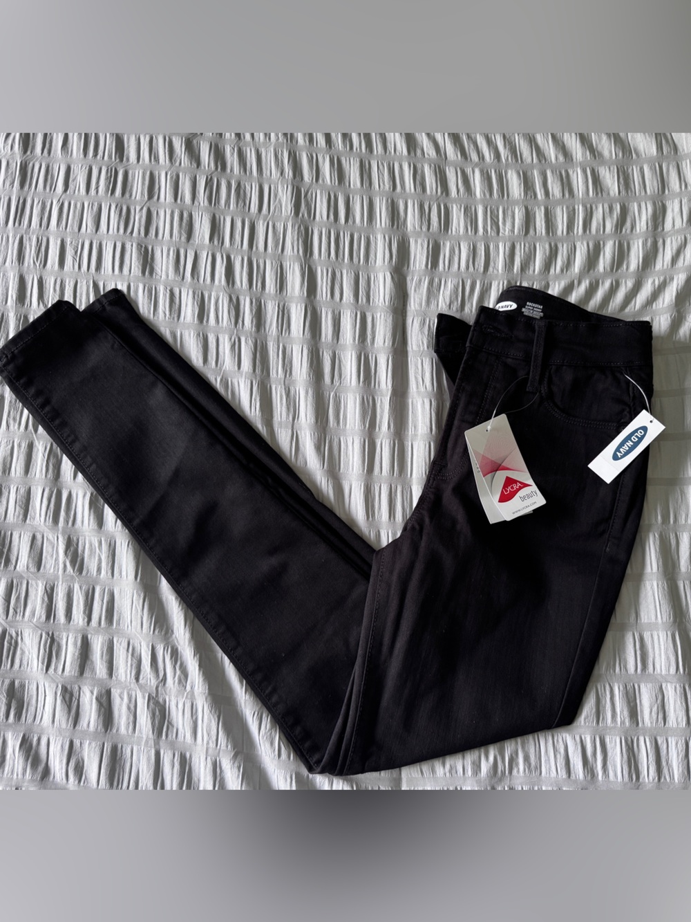 Old Navy Black Women's Skinny Jeans - Sleek Stretch Fit